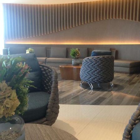 Shore Residences Moa Манила Экстерьер фото